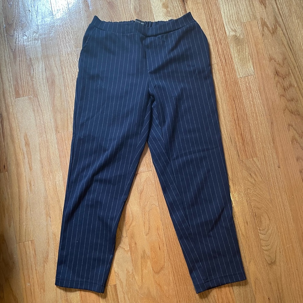 Banana republic navy pinstripe pull on pants